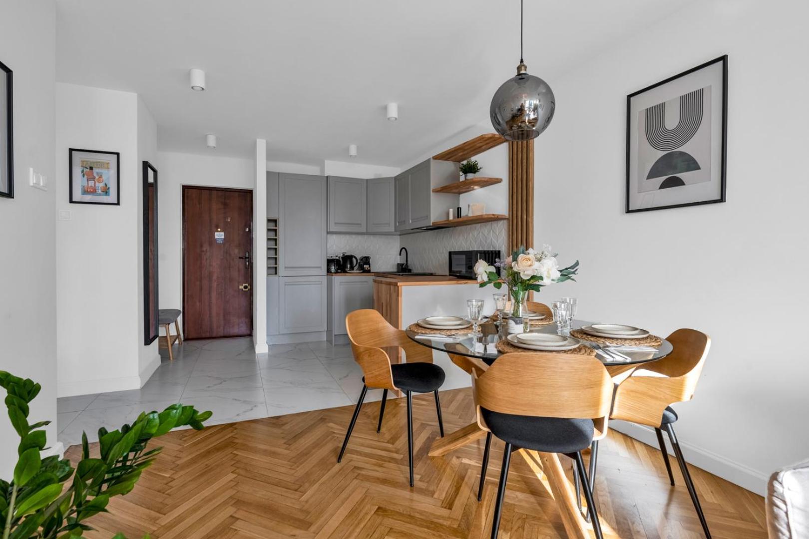 Wola - 13th Floor, View, Metro Nearby - By Rentujemy Warsaw